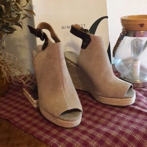 Nine West taupe suede wedges, size 7, NWOT.